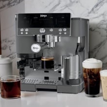 Ninja Luxe Cafe espresso machine