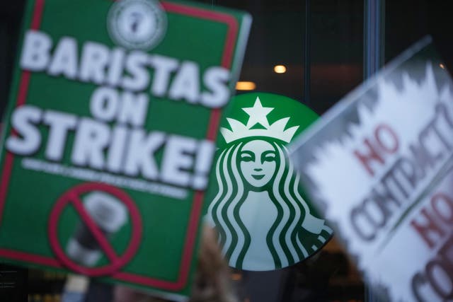 <p>Protesters picket outside a Starbucks, Thursday, Nov. 13, 2025, in Philadelphia</p>